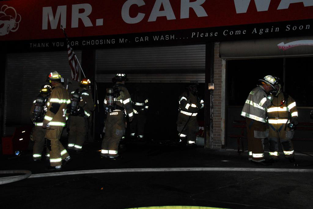 Firefighters Extinguish Car Wash Fire - Broomall Fire Company